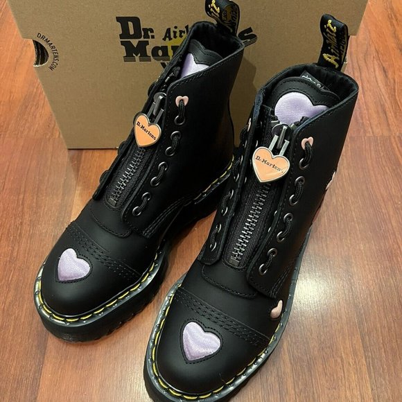 Dr. Martens Sinclair Heart ❤️ Platform Boot MSRP$240 Unique Sweet Details - Picture 4 of 16